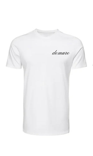 Demure tee